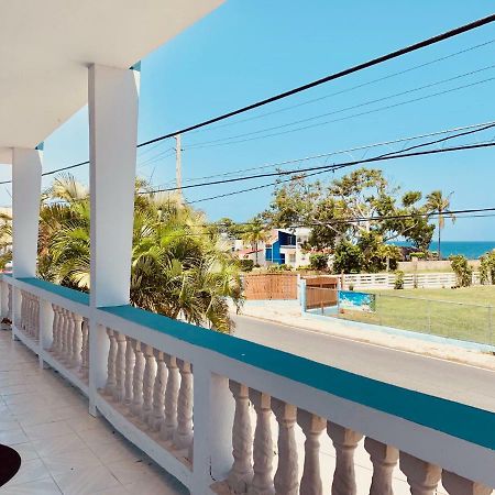 Coastal Express Inn & Suites #1 At 681 Ocean Drive Islote Exteriör bild